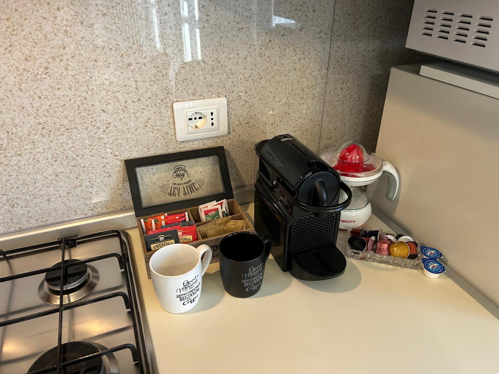 Valverde Apartment And Rooms Verona Ngoại thất bức ảnh