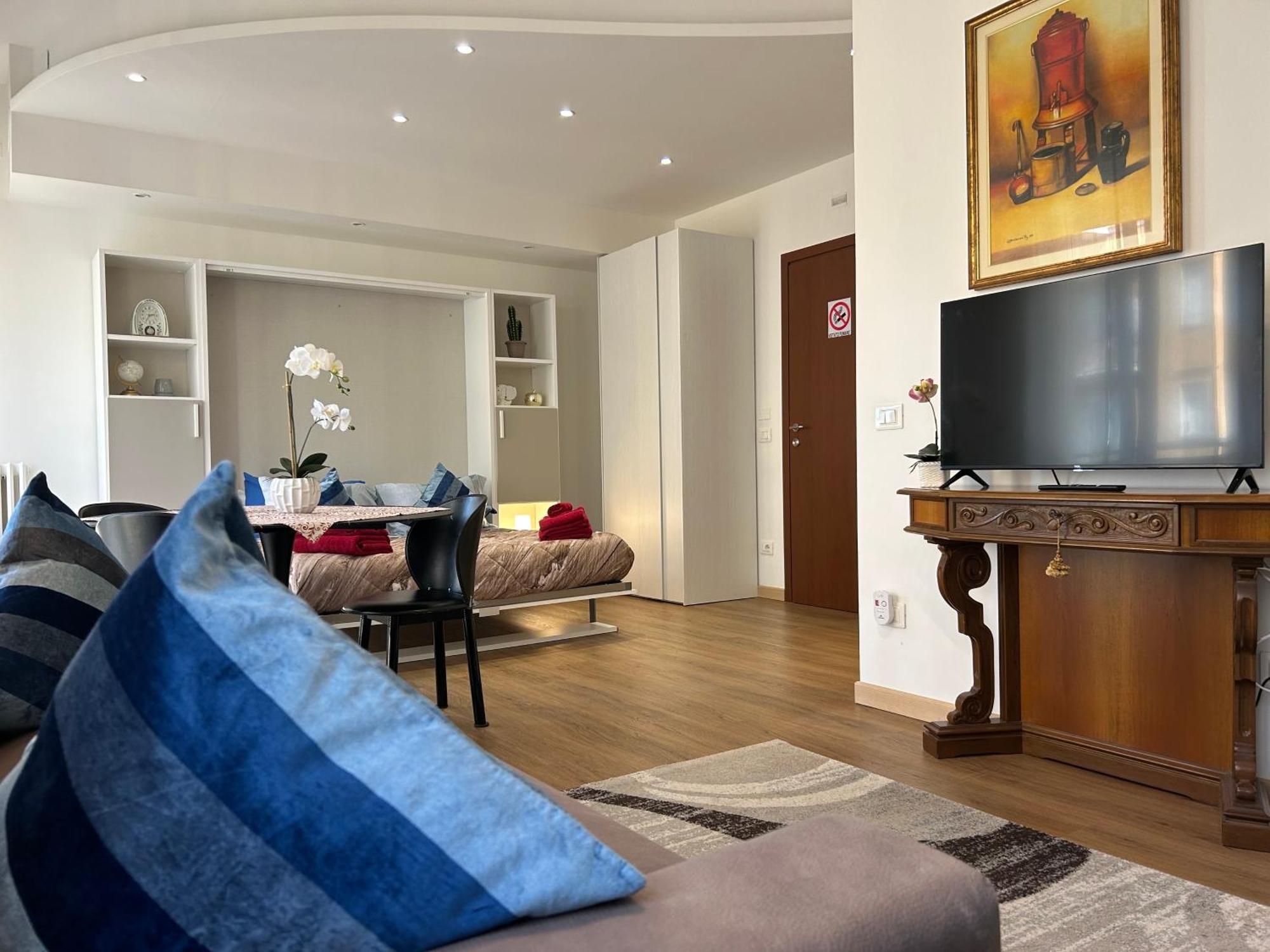 Valverde Apartment And Rooms Verona Ngoại thất bức ảnh