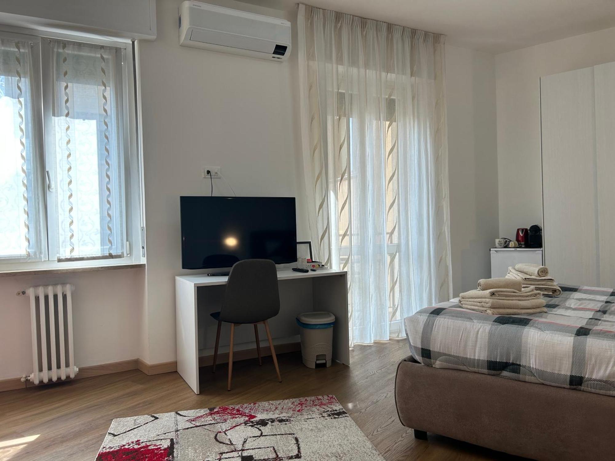 Valverde Apartment And Rooms Verona Ngoại thất bức ảnh